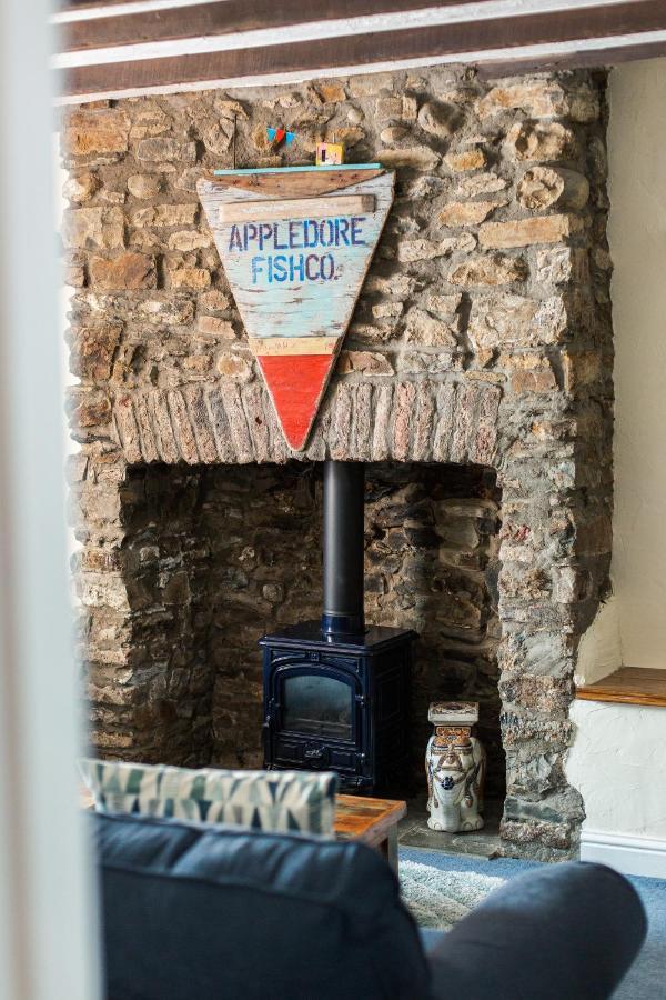 Catboat Cottage Appledore Buitenkant foto