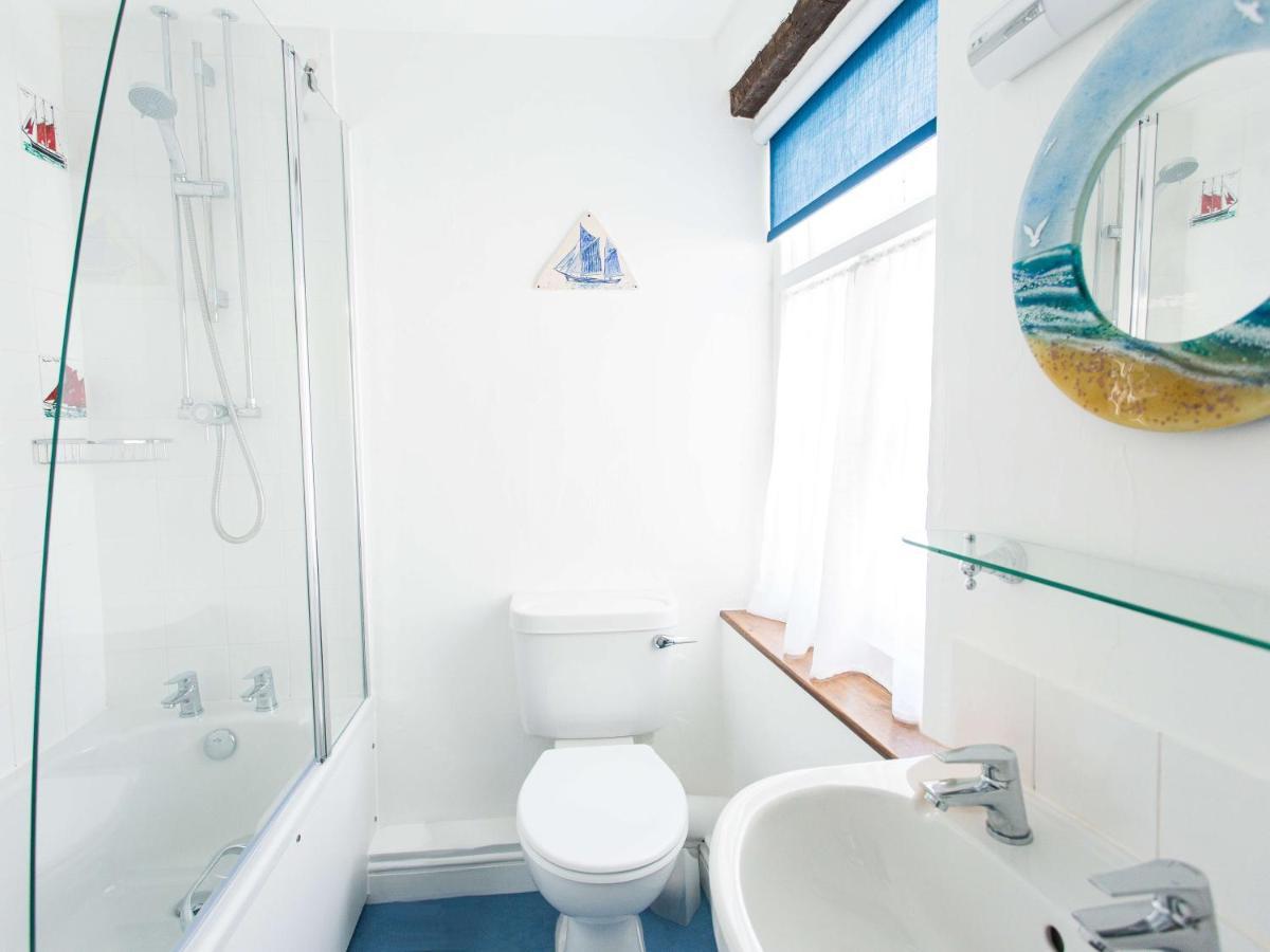 Catboat Cottage Appledore Buitenkant foto